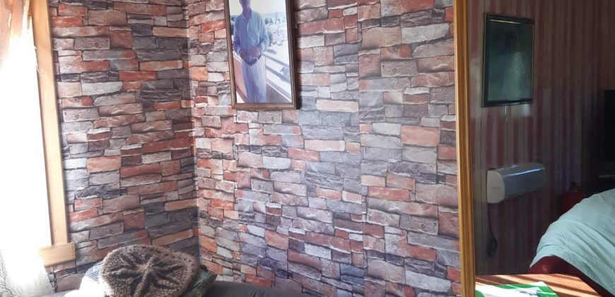 Parcela con 2 casas