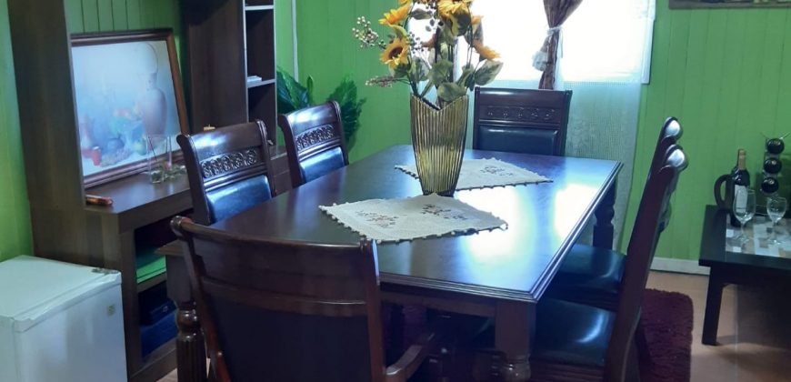 Parcela con 2 casas