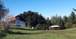 Parcela con 2 casas