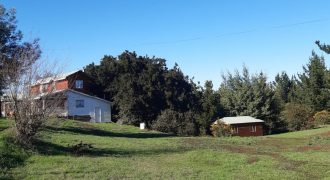 Parcela con 2 casas