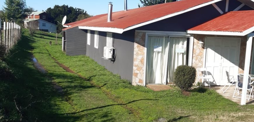 Parcela con 2 casas