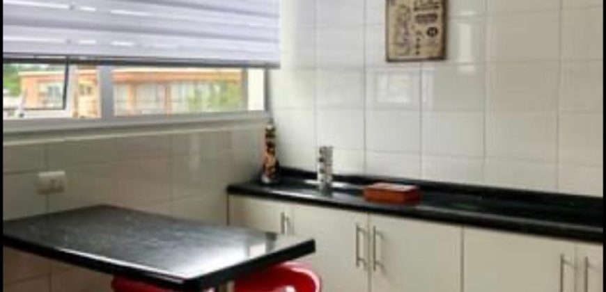Departamento en calle Miraflores