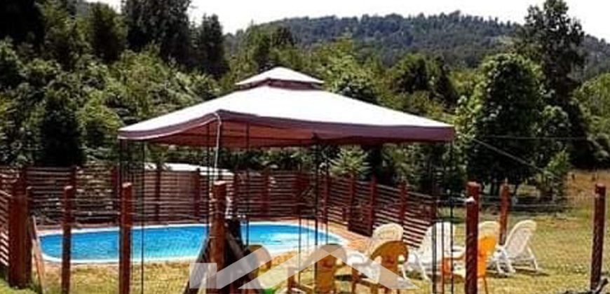 Parcela con 3 Cabañas 5000m2 Piscina en Panguipulli