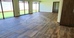 Exclusiva casa en Condominio Vista Golf