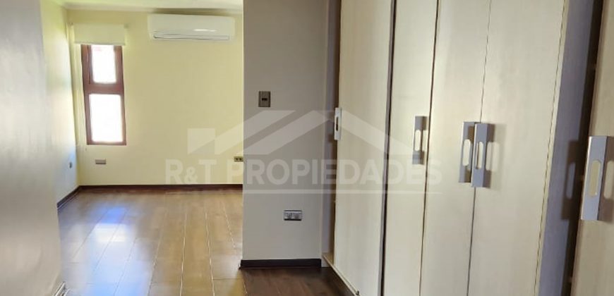 Exclusiva casa en Condominio Vista Golf