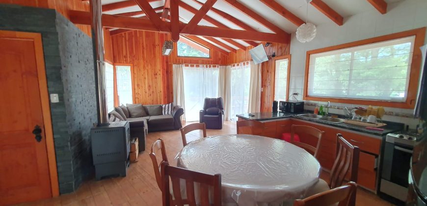 Hermosa Casa Lago Caburgua