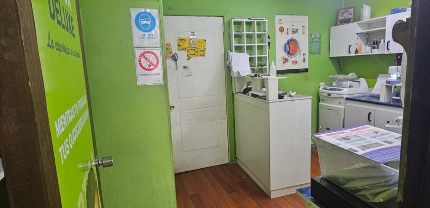 SE ARRIENDA  – LOCAL COMERCIAL EN TEMUCO